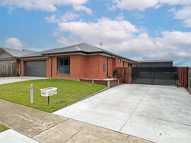 26 Aquabella Drive, VIC 3878