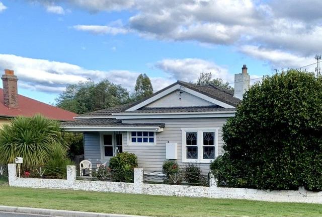 12 Groom St, TAS 7215