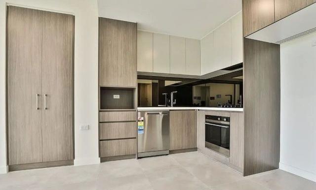 402/1 Villawood Place, NSW 2163