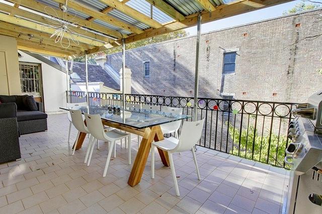 top floor/170 Victoria Street, NSW 2011