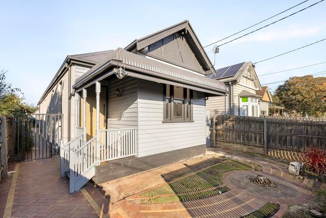 6 Clyde Street, VIC 3032