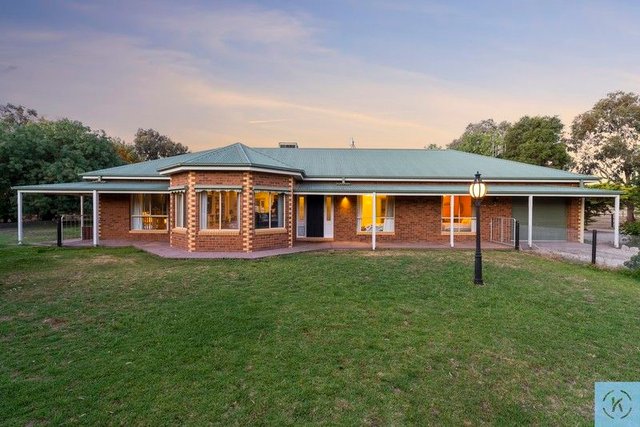 87 Honniball Drive, NSW 2714