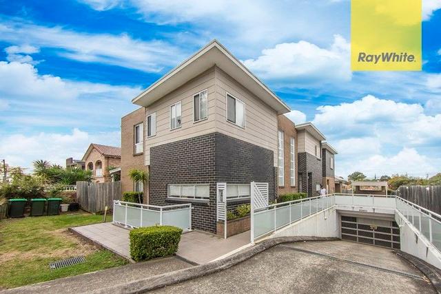 4/8-12 Roseberry Road, NSW 2161