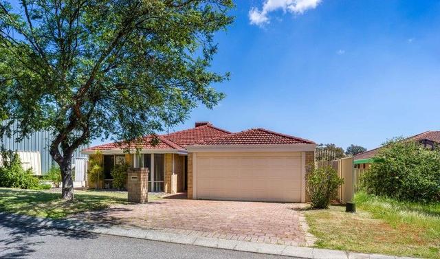 7 Narcissus View, WA 6164