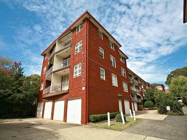 17/12 Essex  Street, NSW 2121