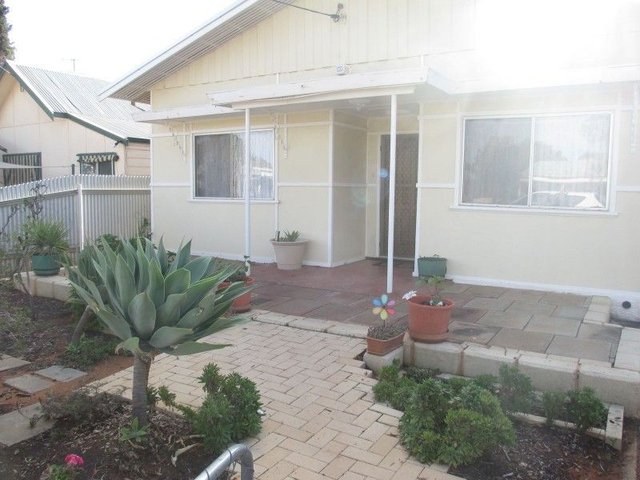 100 Ward Street, WA 6430