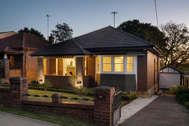 35 Kuroki Street, NSW 2222