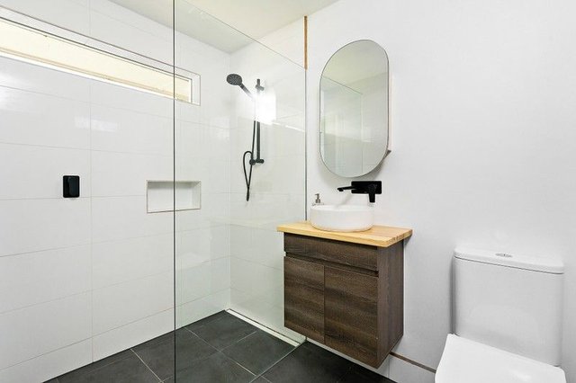 18 Mulberry Crescent, VIC 3200