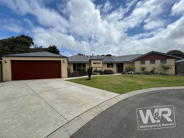 12 Blackswan Court, WA 6330