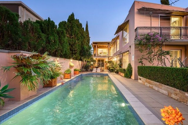 7 Apex Street, QLD 4011