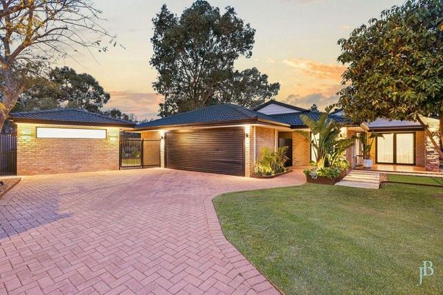 13 Limerick Place, WA 6152