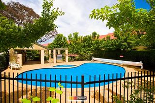 Pool (2010-11-16)