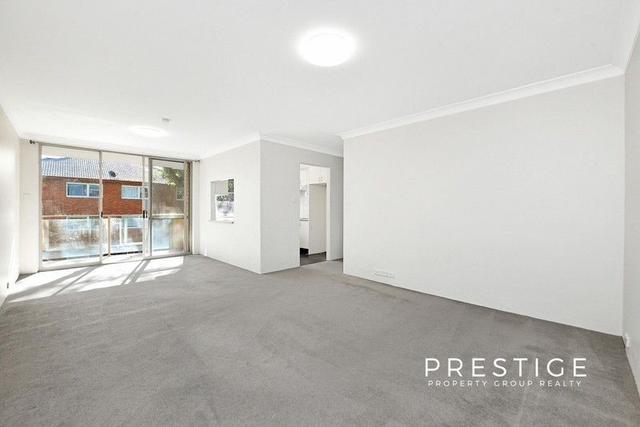 8/43 Firth Street, NSW 2205