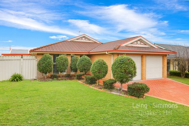 27 Sapphire Circuit, NSW 2763