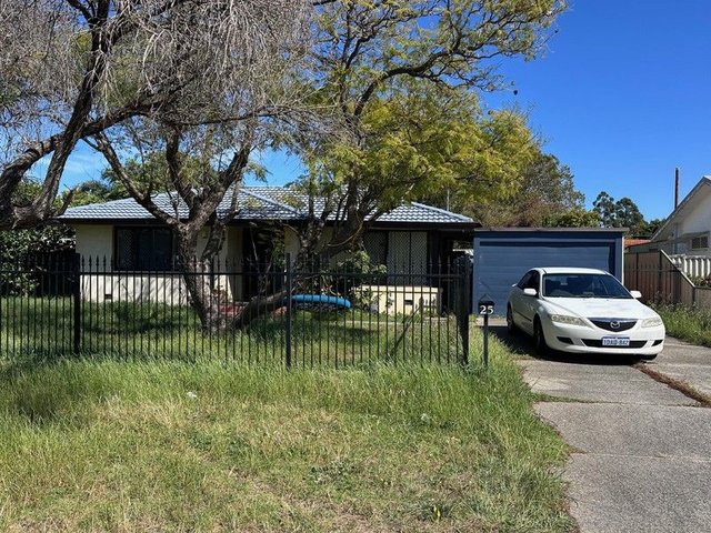 25 Cabarita Road, WA 6112