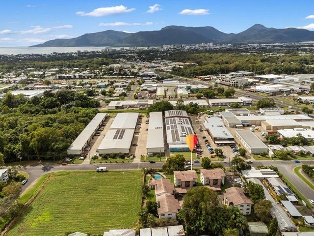 3/173-179 Mayers Street, QLD 4870