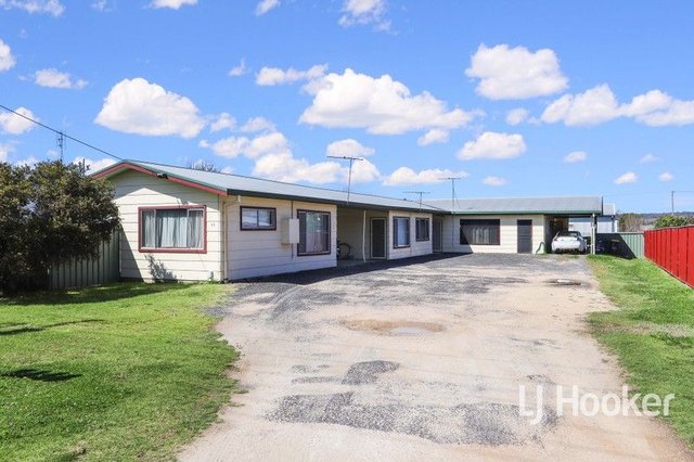 1/44 Macintyre Street, NSW 2360