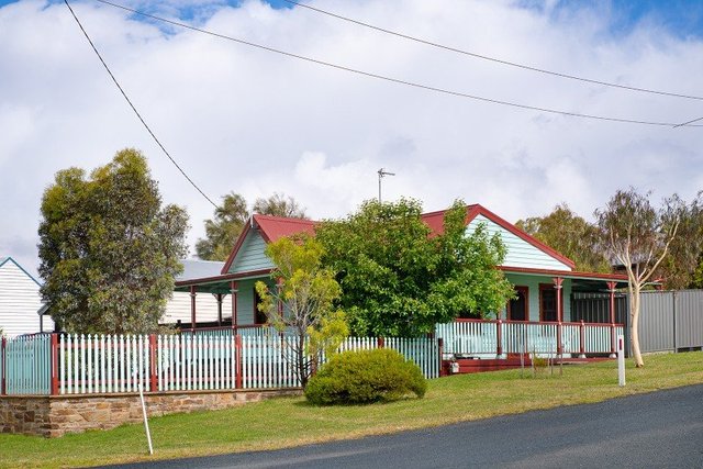 1 Violet Street, VIC 3556