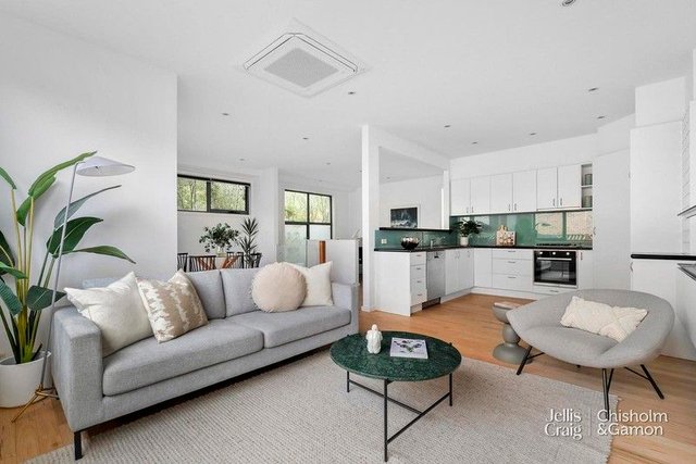 3/481 St Kilda Street, VIC 3184