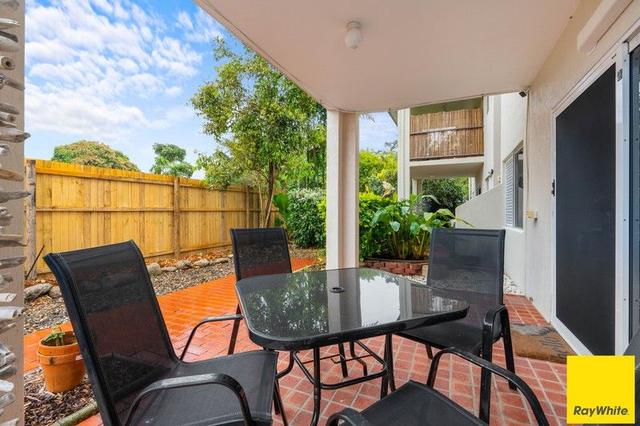 2/21 Douglas Street, QLD 4870