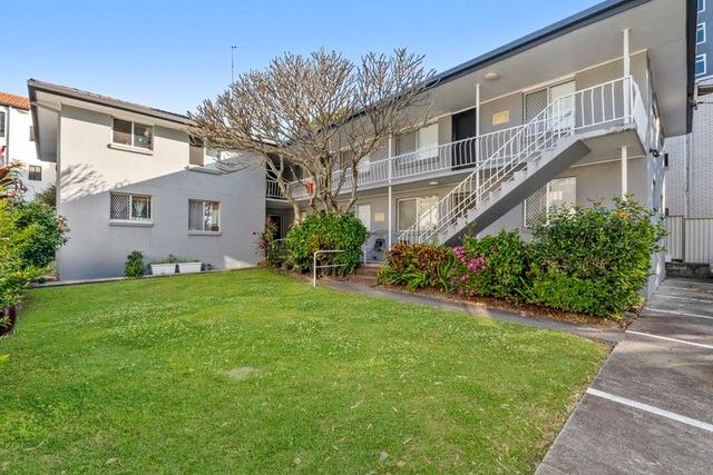 8/18 White Street, QLD 4215