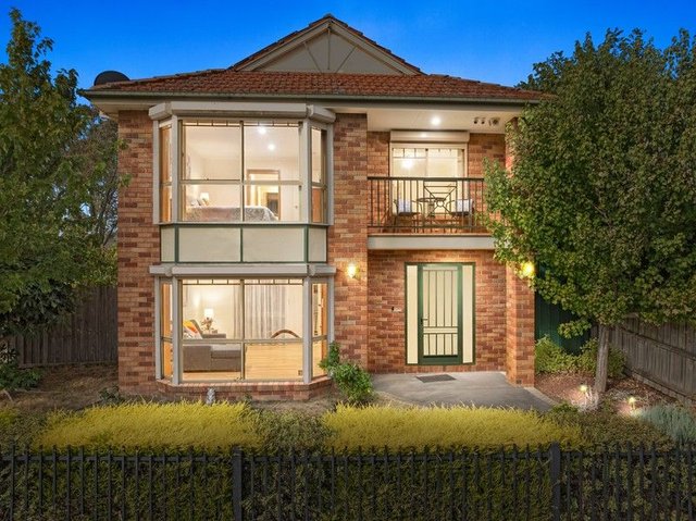18 Elysee Avenue, VIC 3752
