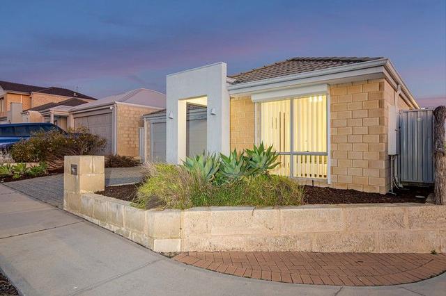 2 Altrincham Grove, WA 6036