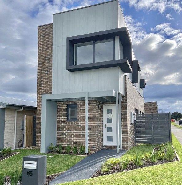 65 Hinton Loop, NSW 2570