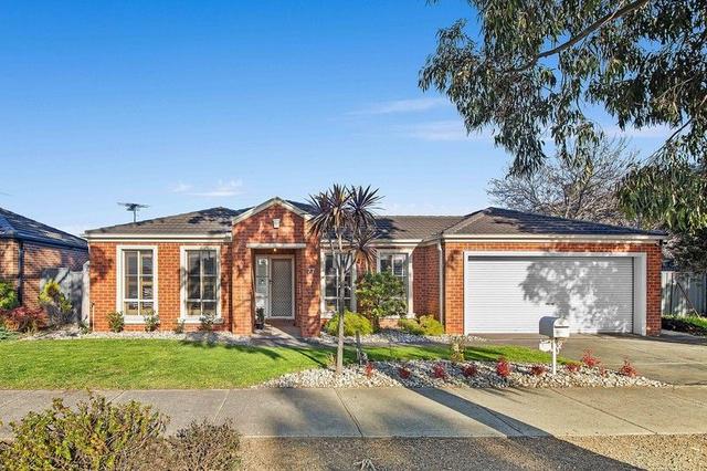 77 Manor Lakes Boulevard, VIC 3024