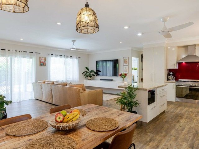 13 Poinciana Street, QLD 4873