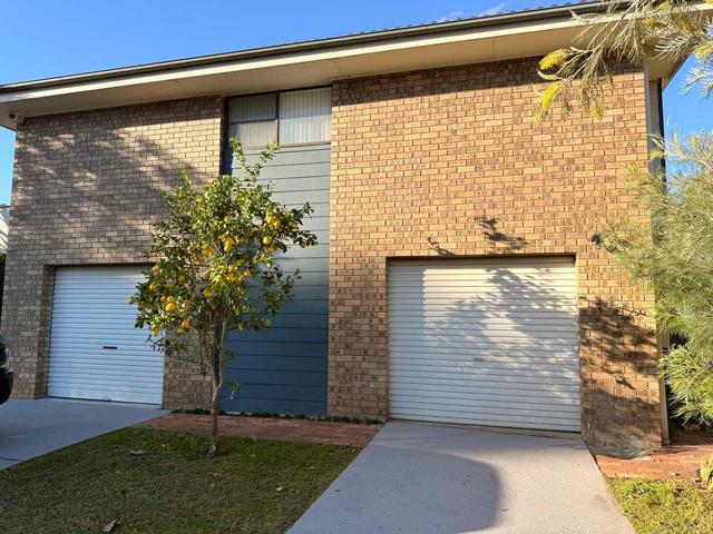 12 Books Crescent, NSW 2756