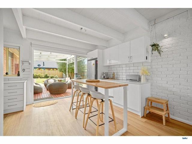12 Foam Court, VIC 3228