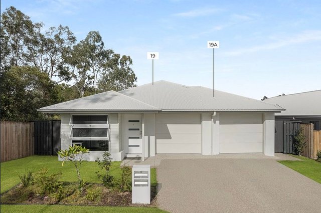 2/19 Cowley St, QLD 4280