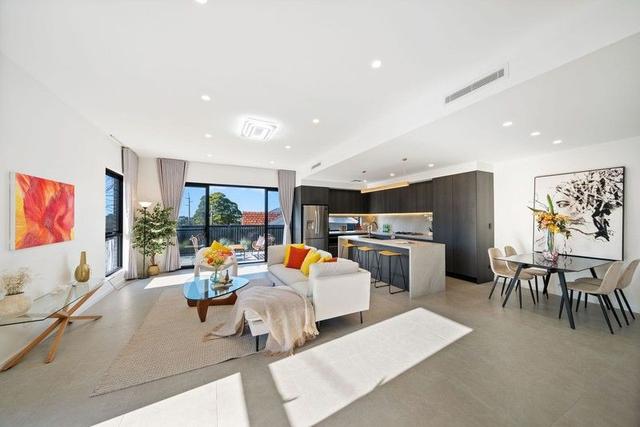 2 Colvin Crescent, NSW 2112
