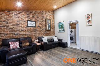 Family room (2019-10-09)