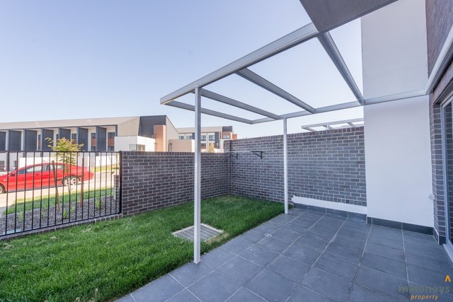 2/5 Nevertire St, ACT 2617