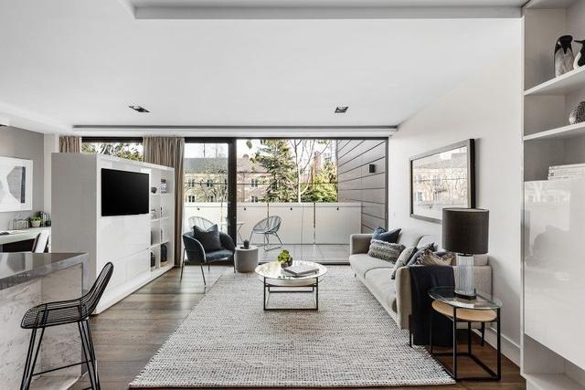 202/144 Jolimont Road, VIC 3002