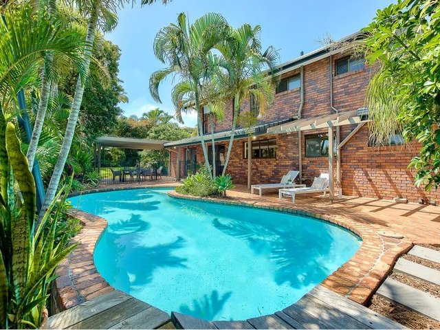 23 Mountview Street, QLD 4034