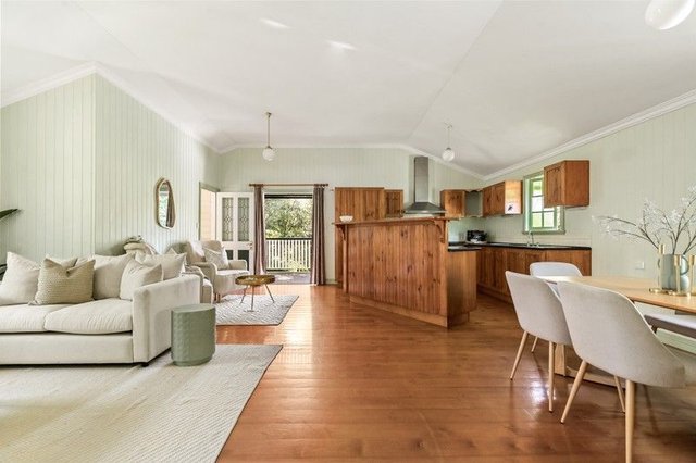 67 Swan Street, QLD 4031