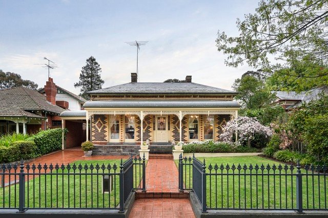 18 Bryson Street, VIC 3126
