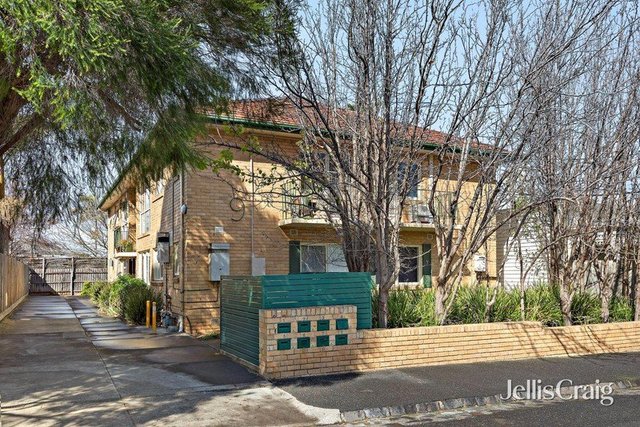 4/9 Clarke Street, VIC 3184