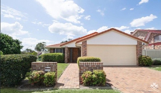 4 Falaise Place, QLD 4109