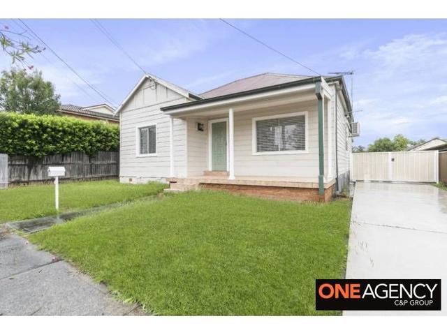 12 Rose Street, NSW 2170