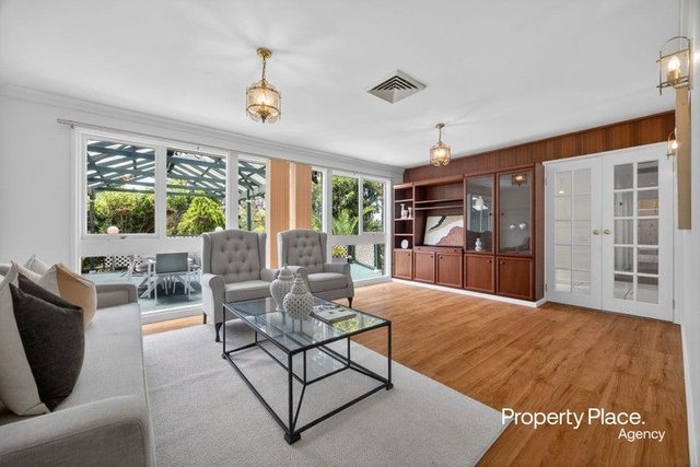 22 Nambucca Place, NSW 2211