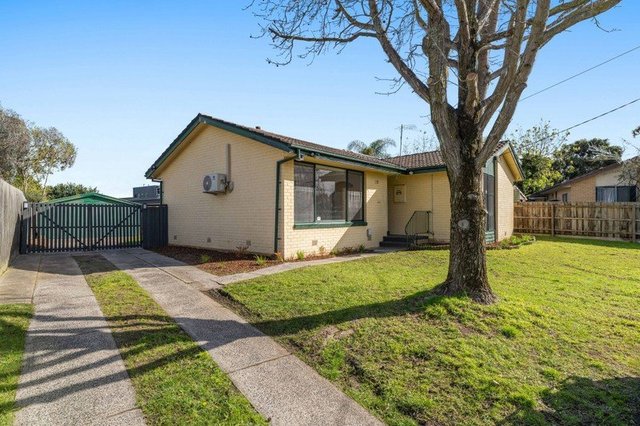 15 Mitre Crescent, VIC 3200