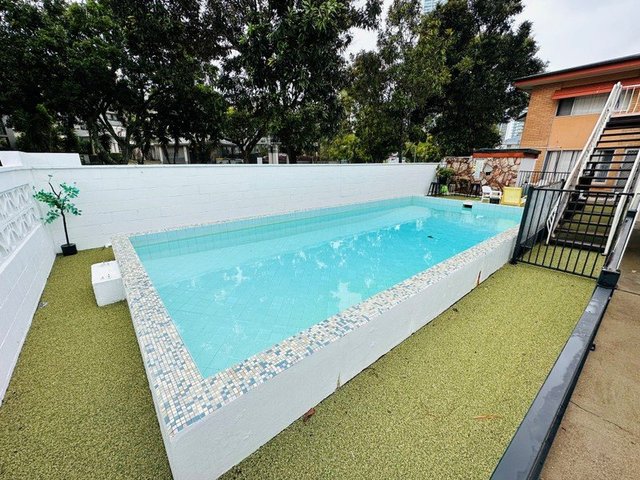 2/59 Paradise Island, QLD 4217