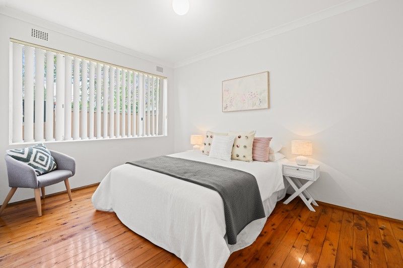 https://images.allhomes.com.au/property/photo/d6cb48f828f1b7edc90a0f734dd23c9c_hd.jpg