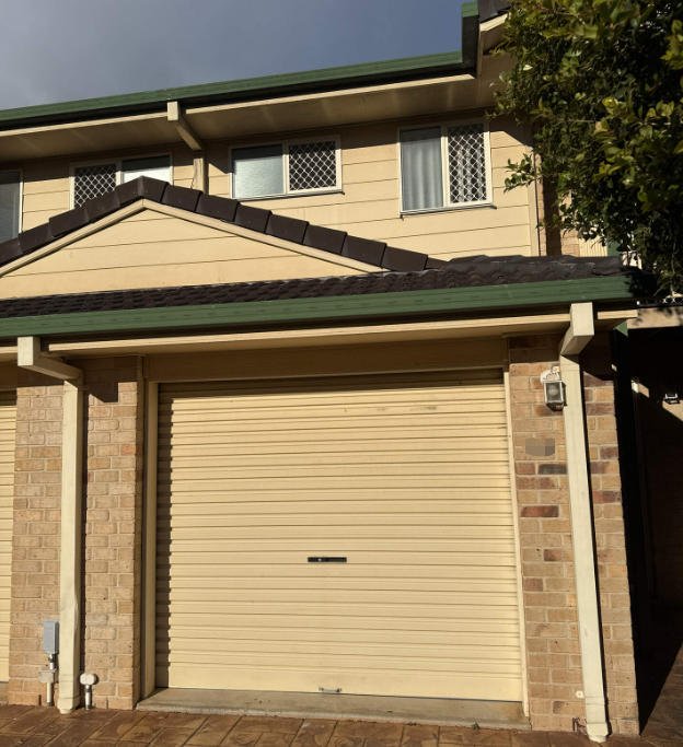 45 Farne Street, QLD 4109