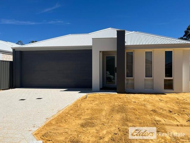 14 Mercury  Approach, WA 6171