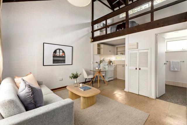 11/422-432 Cardigan Street, VIC 3053